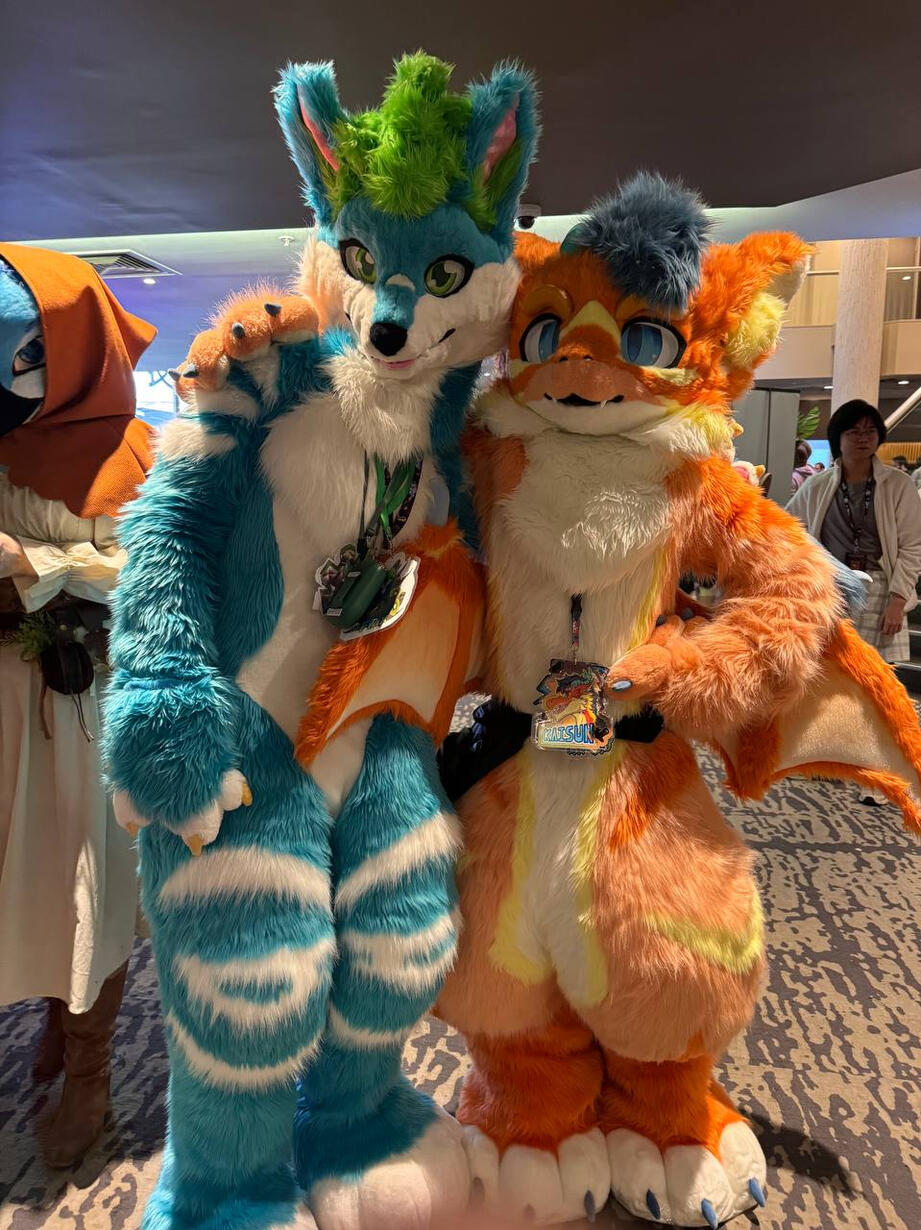 🦊: Kaisun and myself📸: Zest